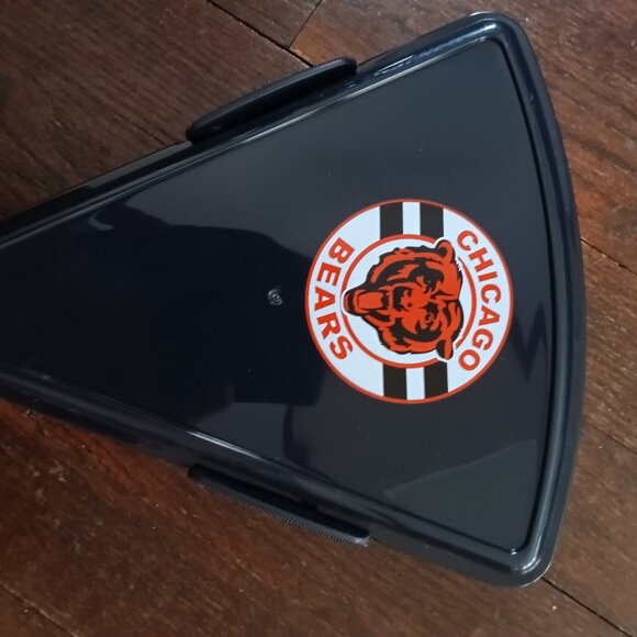 NWT Chicago Bears NFL Pizza Saver with Snap closure - Picture 1 of 4